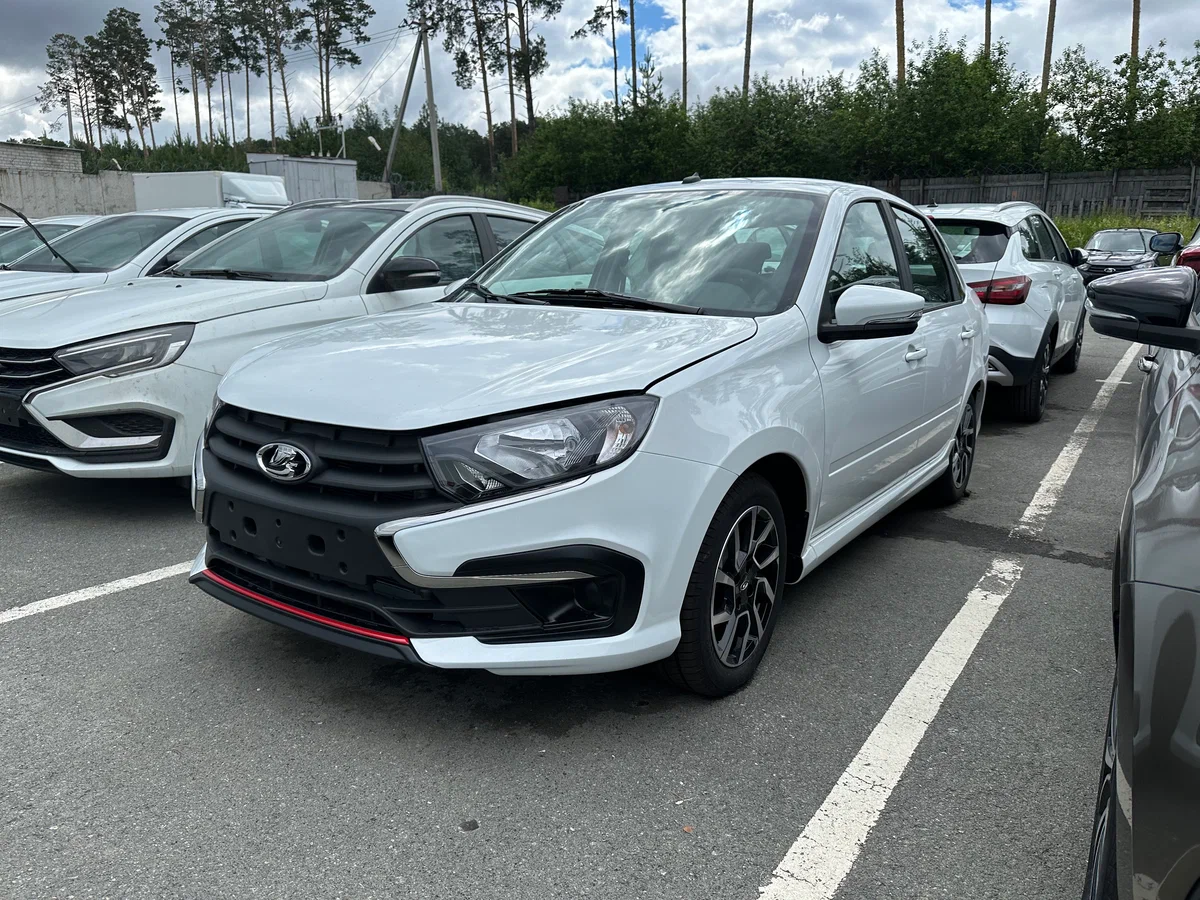 Lada Granta Sportline в Екатеринбурге - фото №1