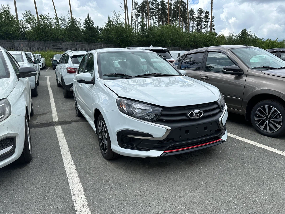 Lada Granta Sportline в Екатеринбурге - фото №3