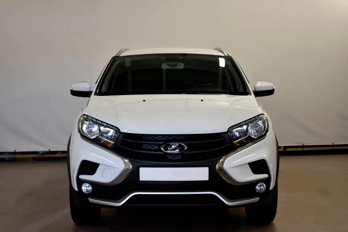 Lada Xray Cross в Екатеринбурге - фото №1